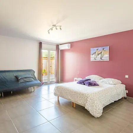 Avec Piscine Et Jaccuzy וילה