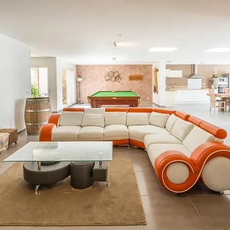 Avec Piscine Et Jaccuzy וילה *